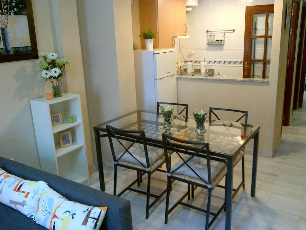 Triana Pureza Apartment Seville Luaran gambar